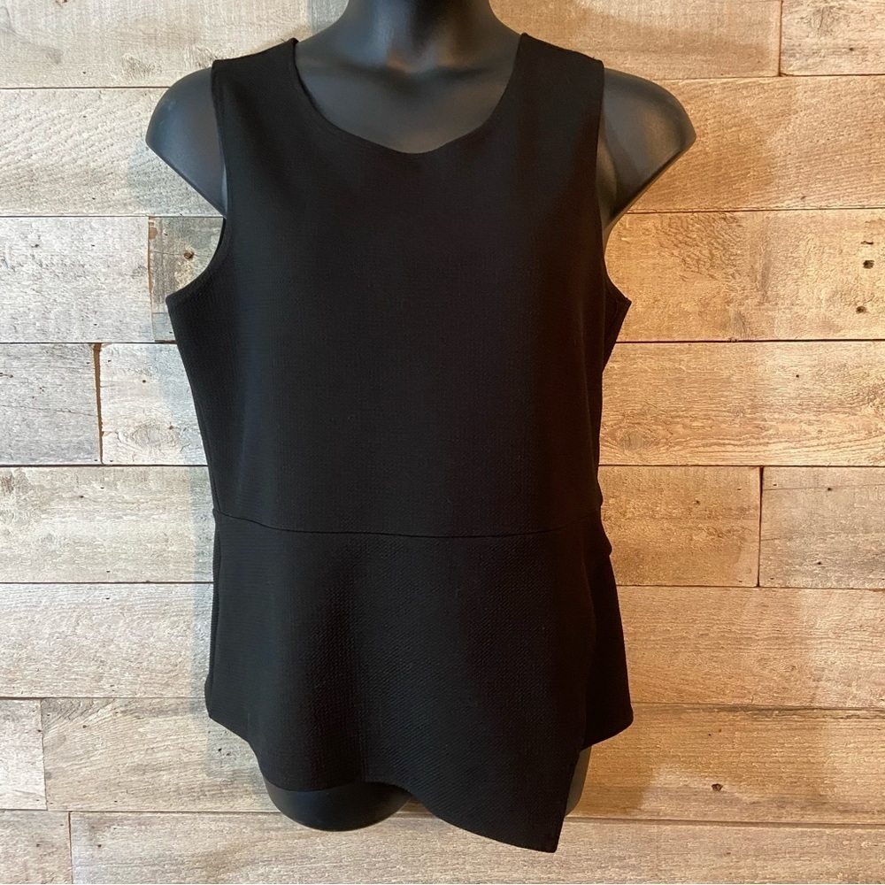 💥5/$25 Attitude women's black sleeveless peplum top  in size large‎